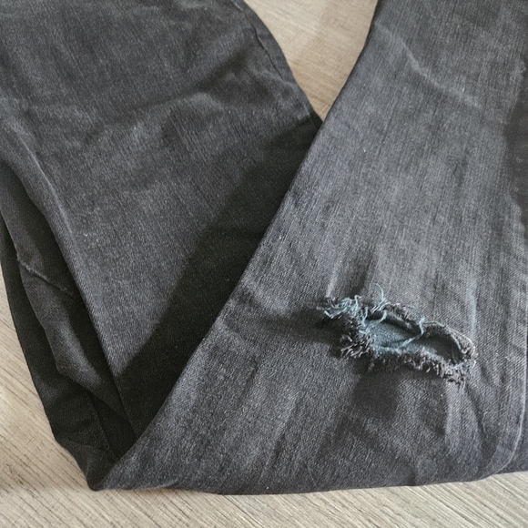 Slit knee Jeans - Picture 2 of 3